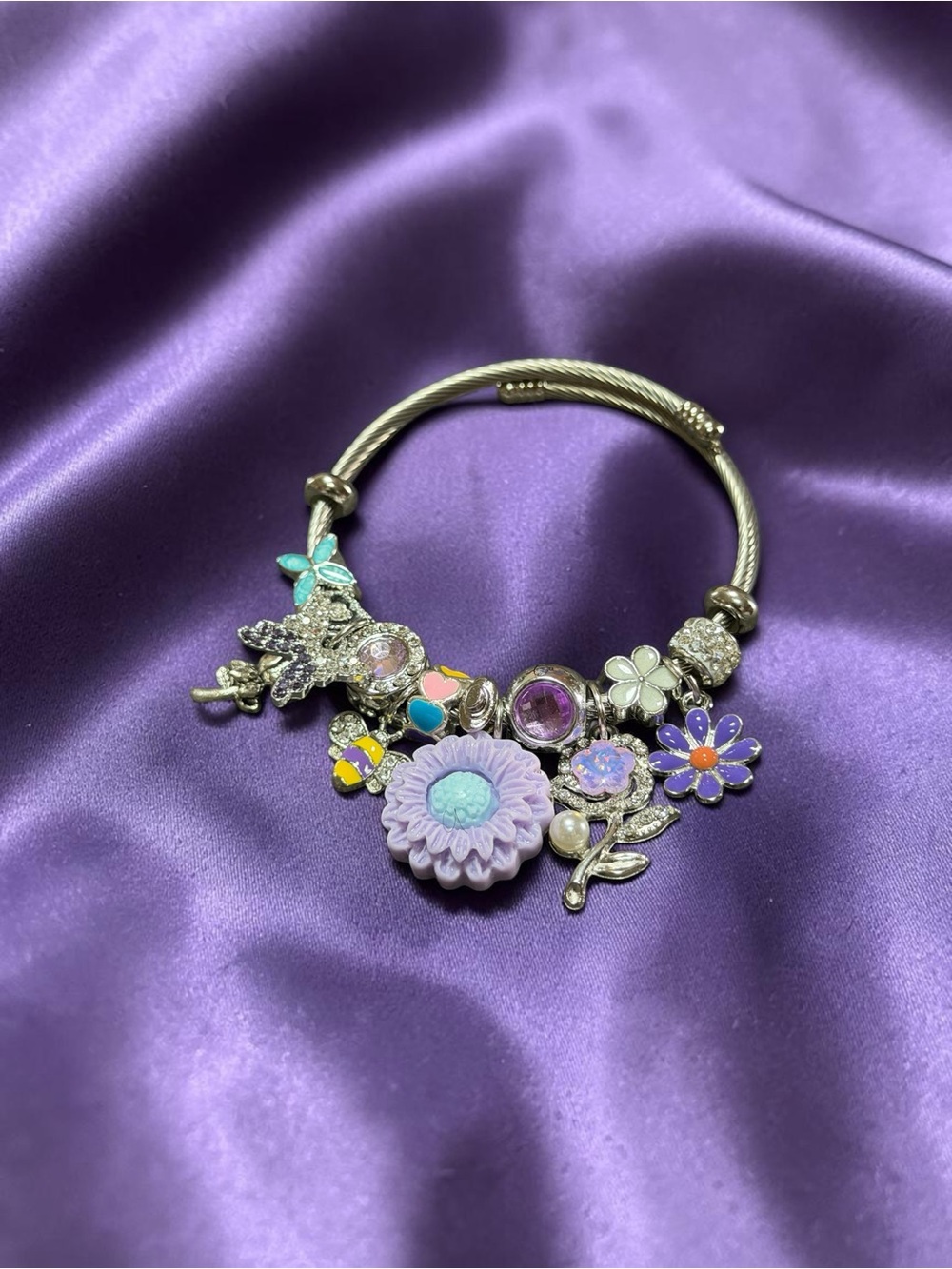 Floral Charm Twisted Bangle Bracelet - Purple Flower Accents